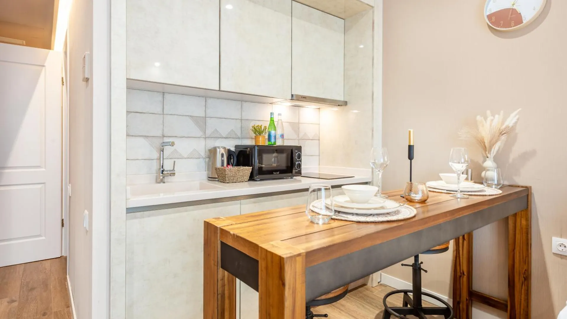 Apartamento Vintage Haven Studio - Bohemian Style By Aesthaven Batumi